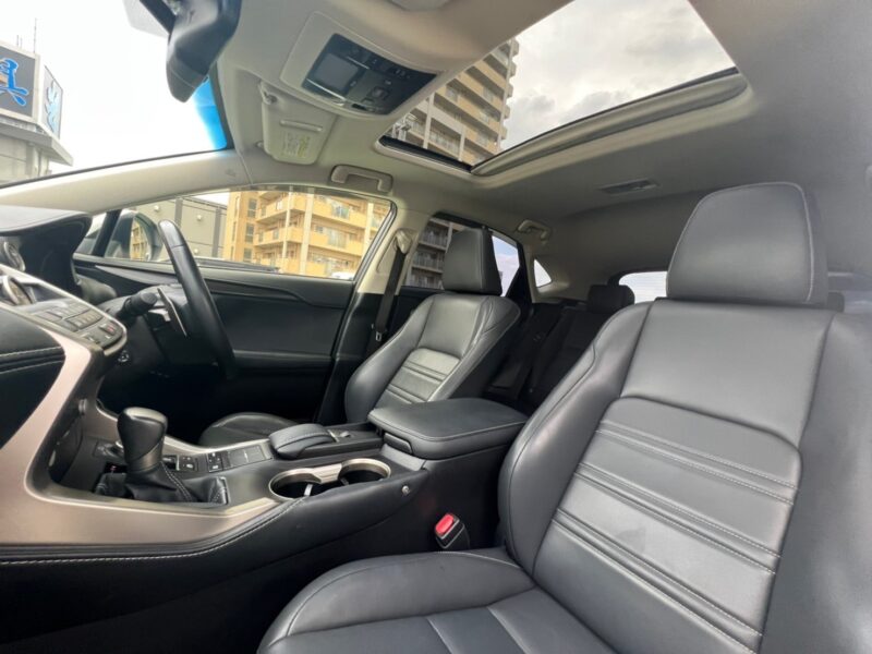 レクサスNX 300h Iパッケージ★税金完納★ハイブリッド★サンルーフ★極良極美★大人気★国内最安値画像12