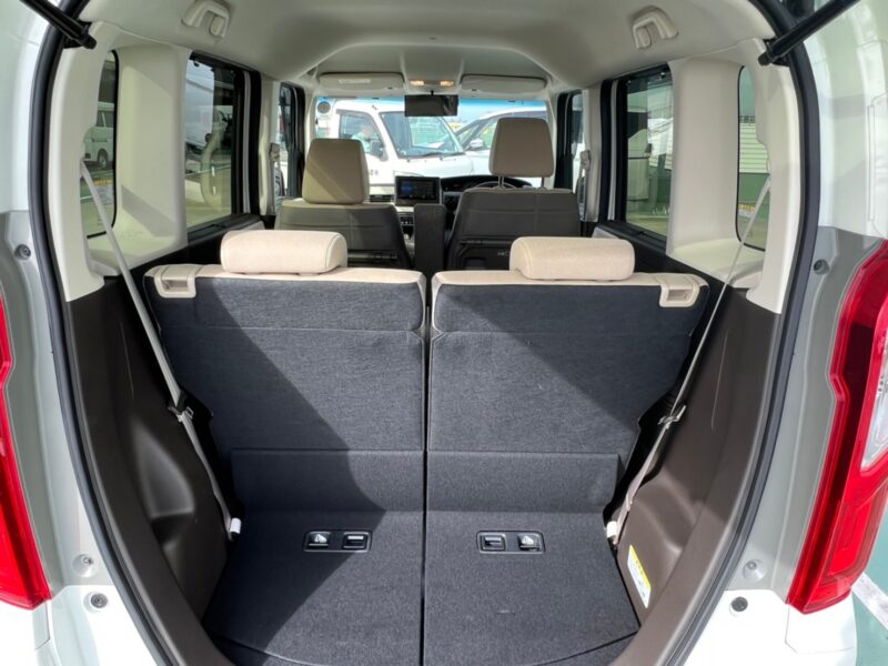 Nボックス L★税金完納★極良極美★走行距離0.4万k★走行中TV視聴★片側電動スライド★国内最安値画像14