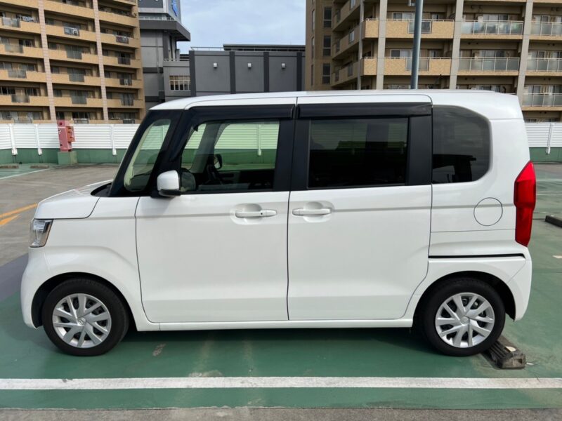 Nボックス L★税金完納★極良極美★走行距離0.4万k★走行中TV視聴★片側電動スライド★国内最安値画像3