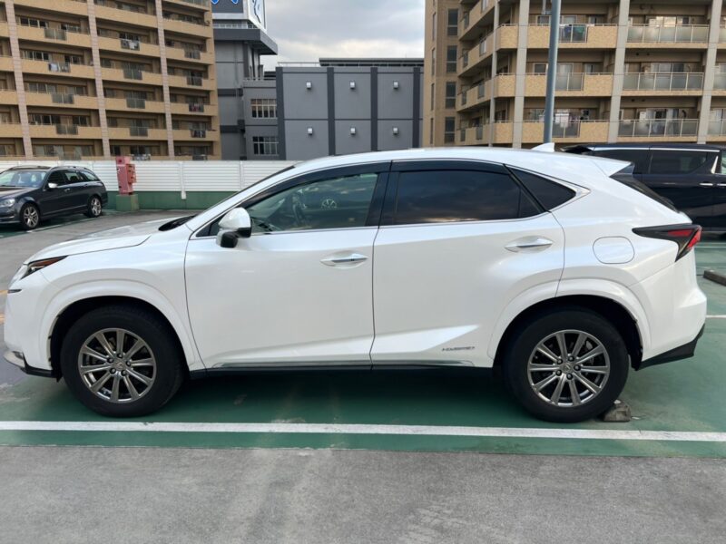 レクサスNX 300h Iパッケージ★税金完納★ハイブリッド★サンルーフ★極良極美★大人気★国内最安値画像3