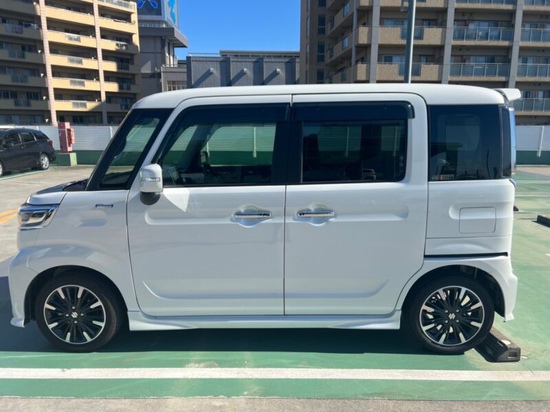 スペーシアカスタム ハイブリッドXS★新車同様★走行0.2万k★税金完納★極上車★激安★両側電動スライド★ヘッドアップディスプレイ★セーフティーサポート★国内最安値画像3