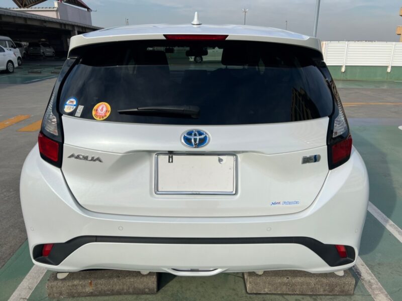 アクア ハイブリッド1.5 G★新車並み★税金完納★上級グレード★走行1.2万k★国内最安値画像7