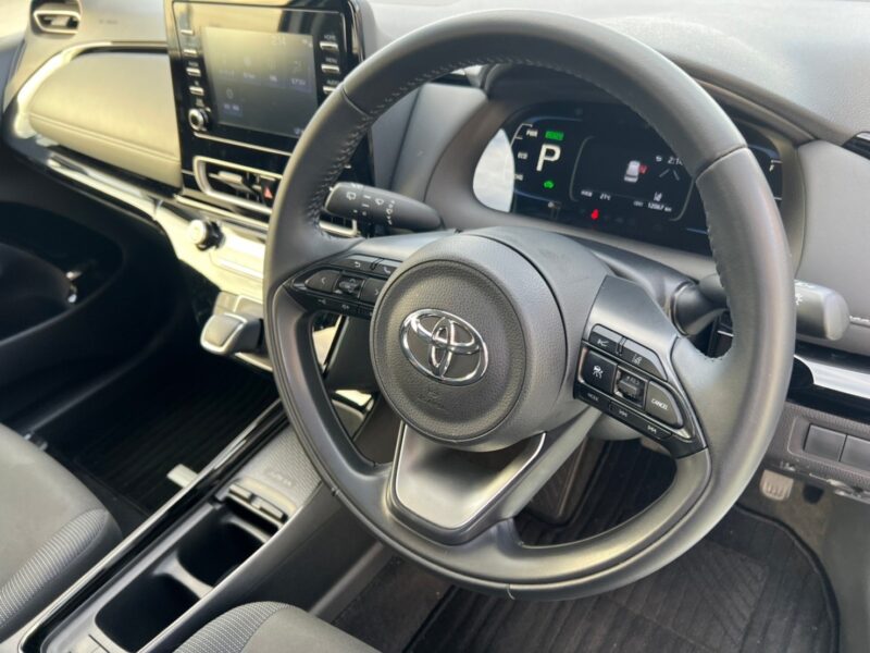 アクア ハイブリッド1.5 G★新車並み★税金完納★上級グレード★走行1.2万k★国内最安値画像8