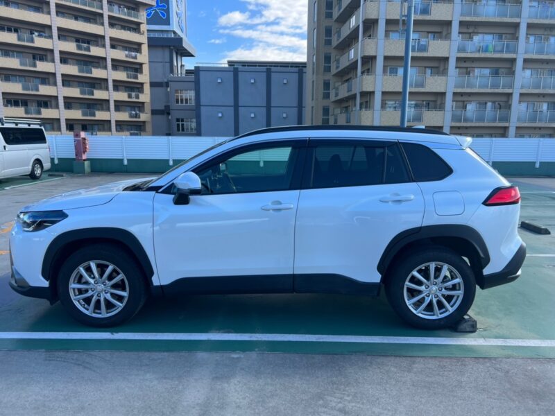 カローラクロス 1.8S★新車並み★低走行★税金完納★全方位カメラ★ドラレコ前後★車線変更センサー★国内最安値画像3