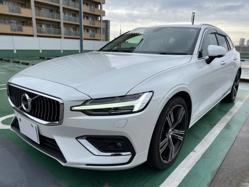 ボルボ V60 B5インスクリプション★税金完納★極上車★パノラマルーフ★360°カメラ★ドラレコ前後★ホワイトレザー★装備充実★激安画像0