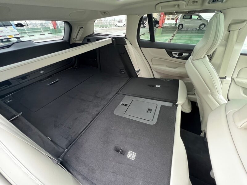 ボルボ V60 B5インスクリプション★税金完納★極上車★パノラマルーフ★360°カメラ★ドラレコ前後★ホワイトレザー★装備充実★激安画像17