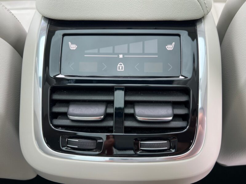 ボルボ V60 B5インスクリプション★税金完納★極上車★パノラマルーフ★360°カメラ★ドラレコ前後★ホワイトレザー★装備充実★激安画像22