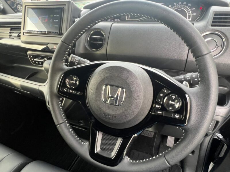 Nボックス カスタム Lターボ★新車同様★走行距離0.2万k★社外アルミホイル★両側電動スライドドア★車線変更センサー★流れるウインカー★大人気★激安最安画像9