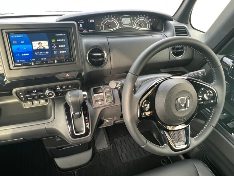 Nボックス カスタム Lターボ★新車同様★走行距離0.2万k★社外アルミホイル★両側電動スライドドア★車線変更センサー★流れるウインカー★大人気★激安最安画像10