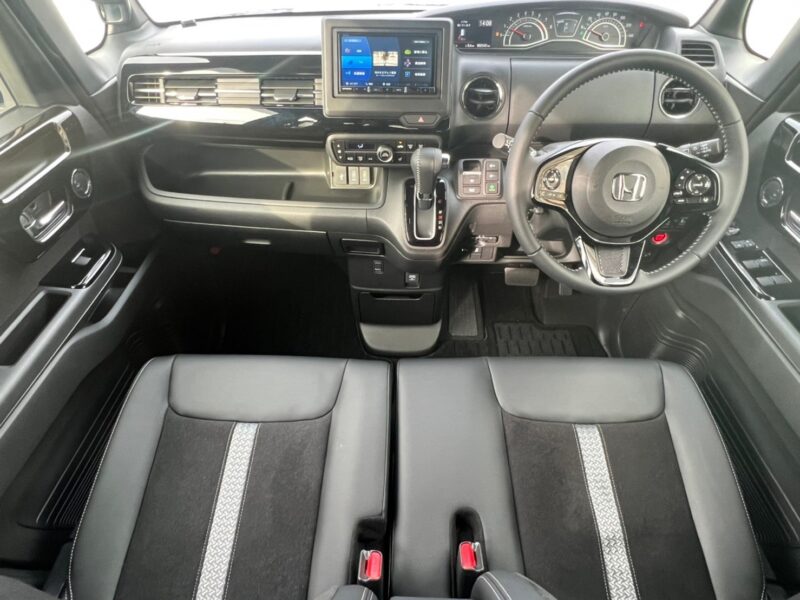 Nボックス カスタム Lターボ★新車同様★走行距離0.2万k★社外アルミホイル★両側電動スライドドア★車線変更センサー★流れるウインカー★大人気★激安最安画像11