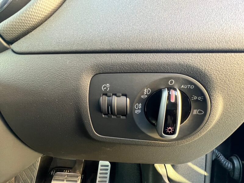 アウディTT 2.0TFSI クワトロ Sラインパッケージ4WD★大人気★turbo★4WD★車検ロング★極良極美★税金完納★国内最安値★激安画像17