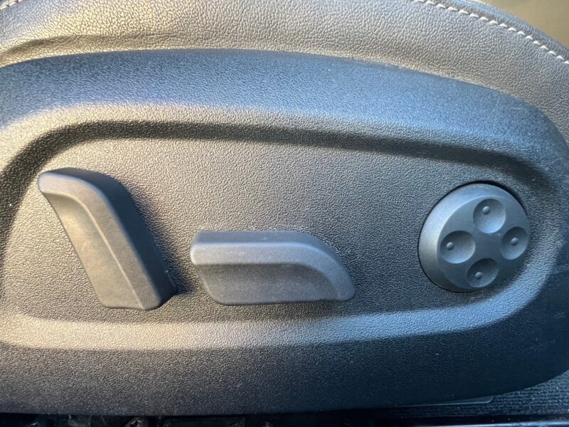 アウディTT 2.0TFSI クワトロ Sラインパッケージ4WD★大人気★turbo★4WD★車検ロング★極良極美★税金完納★国内最安値★激安画像18