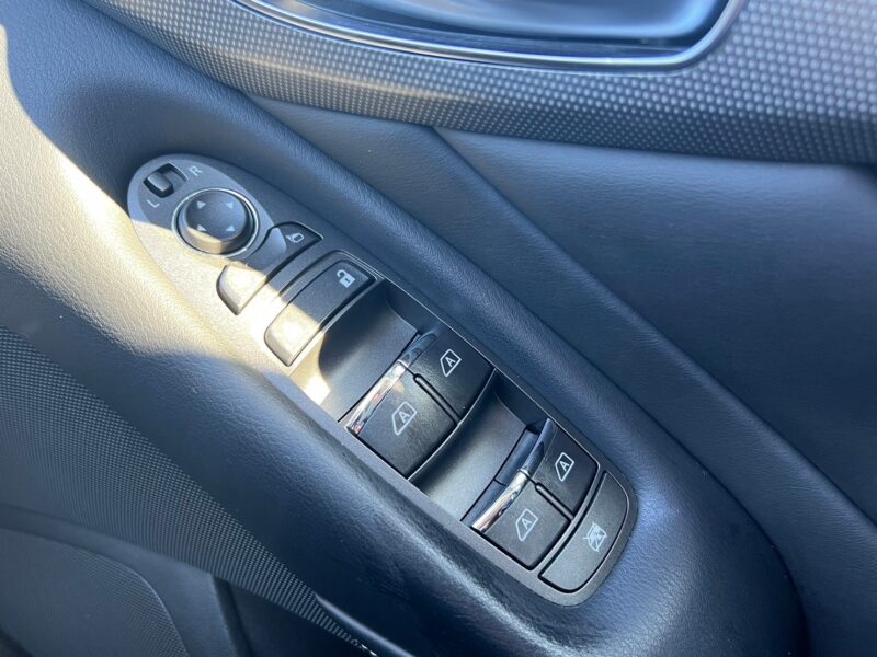 スカイライン 350GT ハイブリッド タイプSP★税金完納★車検ロング★360°カメラ★ドラレコ前後★衝突軽減ブレーキ★車線変更センサー★激安画像16