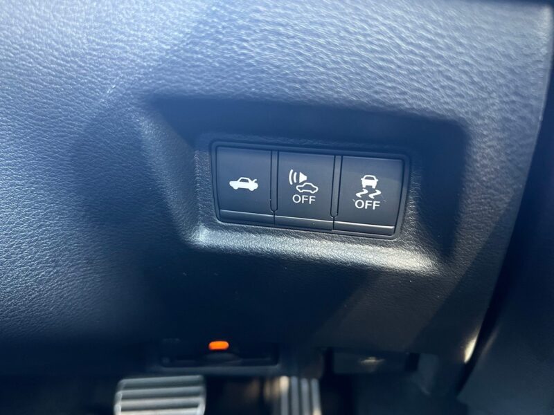 スカイライン 350GT ハイブリッド タイプSP★税金完納★車検ロング★360°カメラ★ドラレコ前後★衝突軽減ブレーキ★車線変更センサー★激安画像17