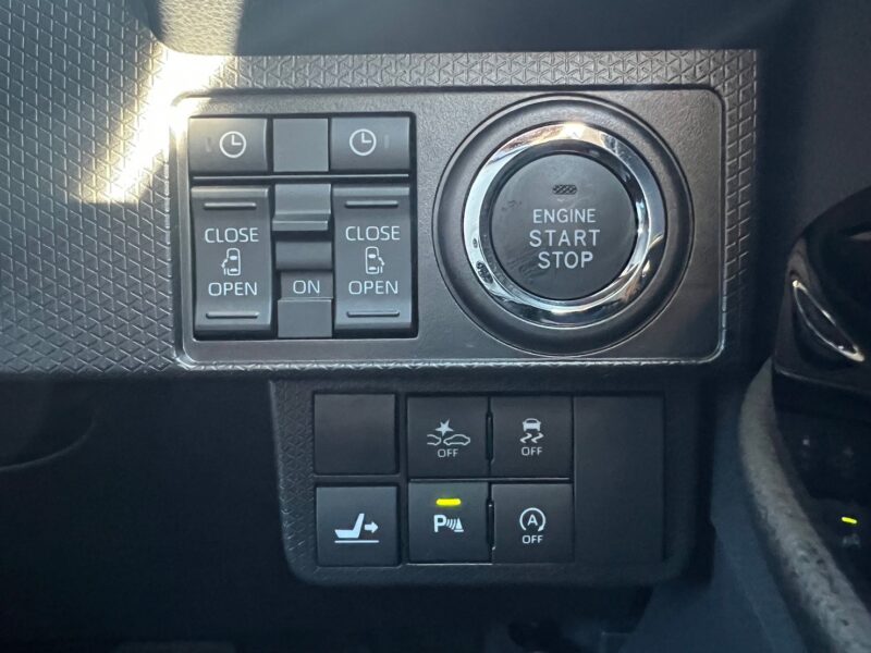 タントカスタム RSスタイルセレクション★新車同様★走行距離100k★両側電動スライド★車線変更センサー★極上車★最安値画像18