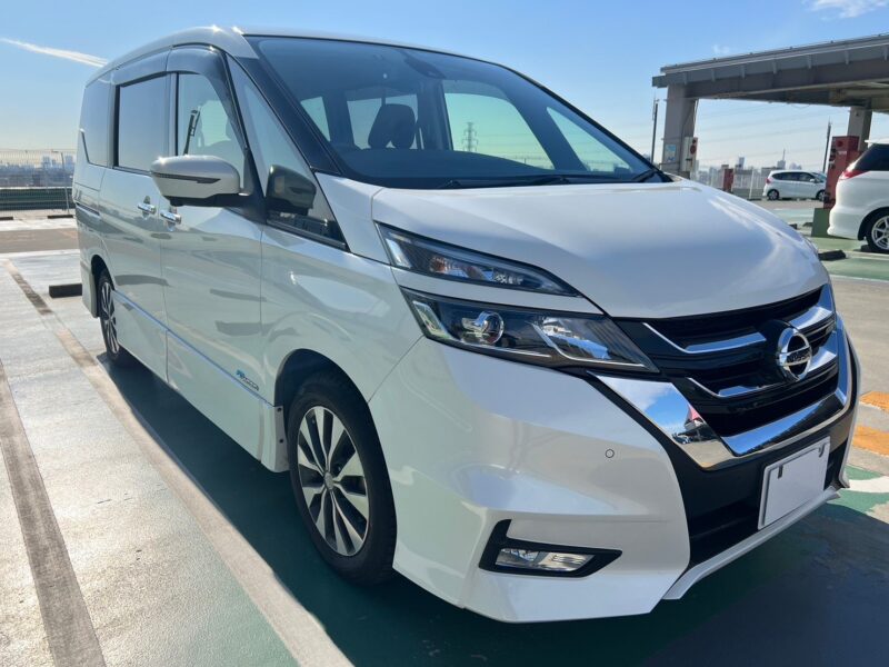 セレナ2.0 ハイウェイスター★税金完納★両側電動スライドドア★360°カメラ★スタッドレス★ドラレコ★極上車★国内最安値画像1