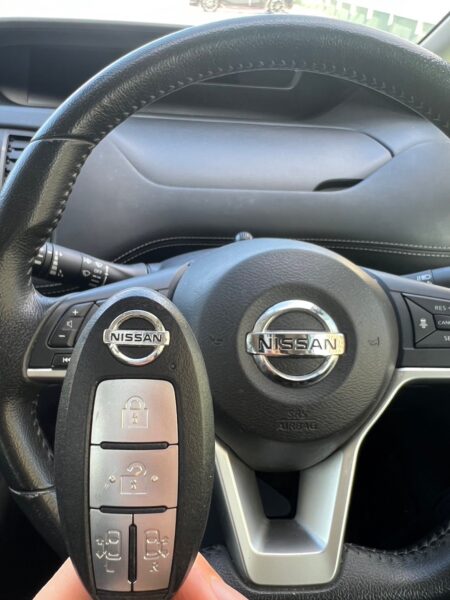 セレナ2.0 ハイウェイスター★税金完納★両側電動スライドドア★360°カメラ★スタッドレス★ドラレコ★極上車★国内最安値画像22