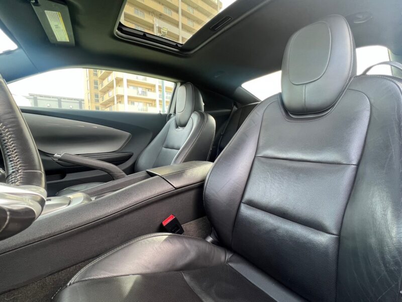 カマロLT RS★サンルーフ★税金完納★ガルウィング★20インチAW★ヘッドアップディスプレイ★激安★国内最安値画像15