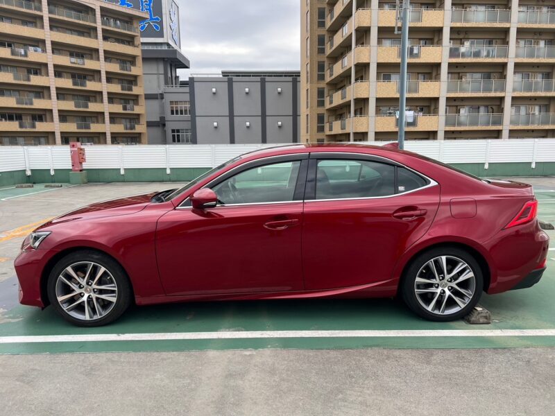 レクサスIS200t バージョンL★税金完納★ドラレコ★大人気★絶好調★激安★国内最安値画像3