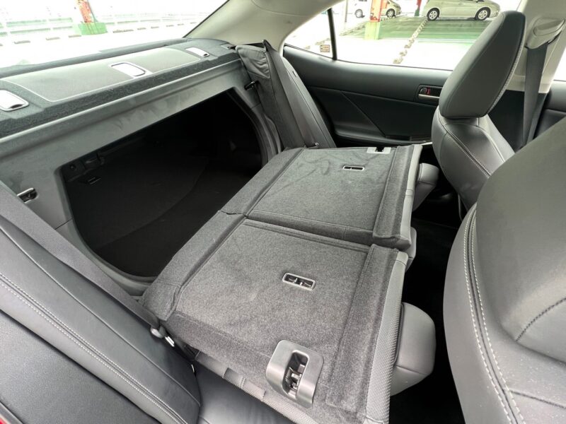 レクサスIS200t バージョンL★税金完納★ドラレコ★大人気★絶好調★激安★国内最安値画像15