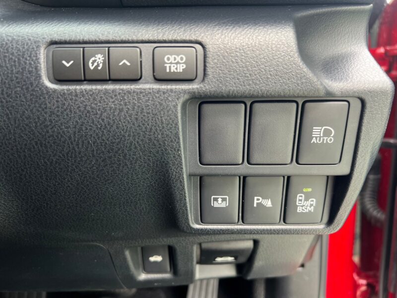 レクサスIS200t バージョンL★税金完納★ドラレコ★大人気★絶好調★激安★国内最安値画像18