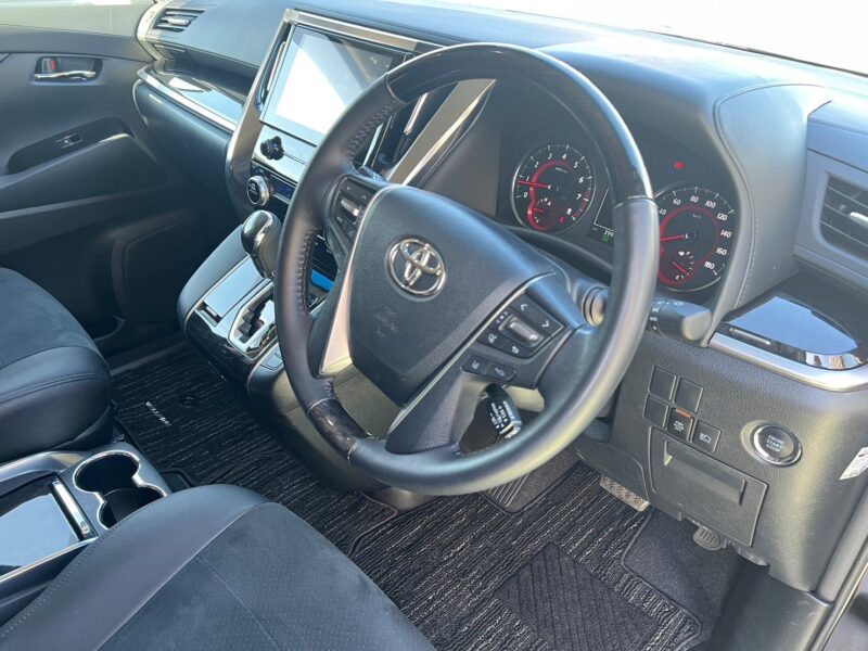 ヴェルファイア2.5Z 4WD★税金完納★車検2年有り★後席モニター★モデリスタ★スタッドレス★ドラレコ★走行中TV視聴★激安最安画像8