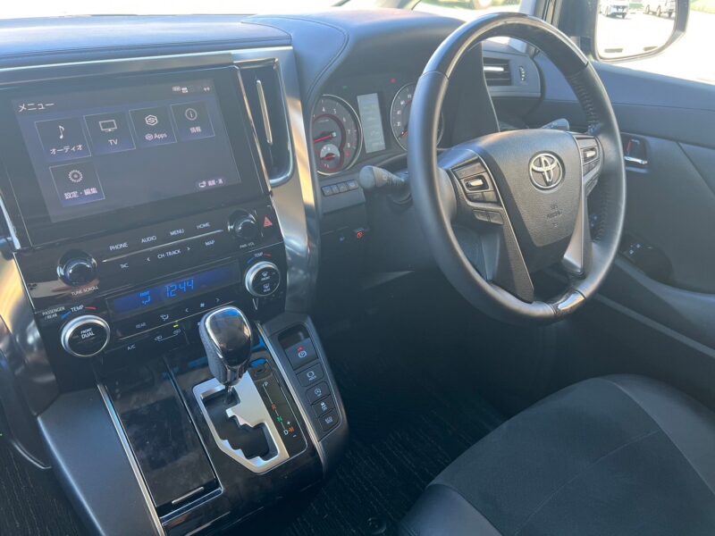 ヴェルファイア2.5Z 4WD★税金完納★車検2年有り★後席モニター★モデリスタ★スタッドレス★ドラレコ★走行中TV視聴★激安最安画像9