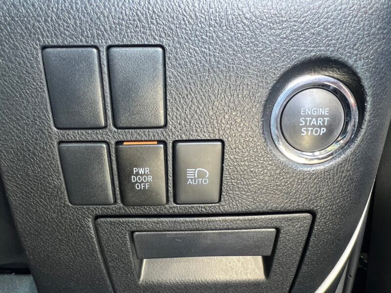 ヴェルファイア2.5Z 4WD★税金完納★車検2年有り★後席モニター★モデリスタ★スタッドレス★ドラレコ★走行中TV視聴★激安最安画像23