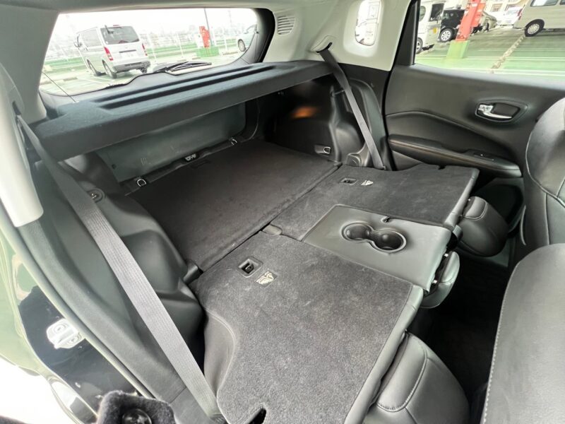 Jeepコンパス リミテッド4WD★税金完納★車検ロング★黒革シート★ドラレコ★プレミアムサウンドシステム★絶好調★業界最安画像14