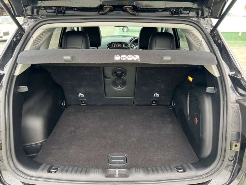 Jeepコンパス リミテッド4WD★税金完納★車検ロング★黒革シート★ドラレコ★プレミアムサウンドシステム★絶好調★業界最安画像15