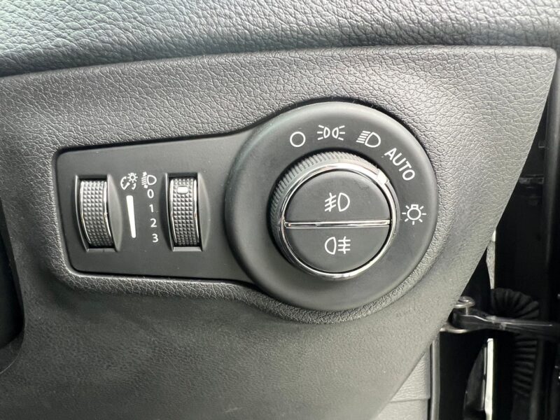 Jeepコンパス リミテッド4WD★税金完納★車検ロング★黒革シート★ドラレコ★プレミアムサウンドシステム★絶好調★業界最安画像20