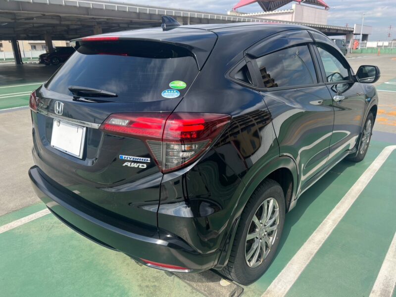 ヴェゼル1.5 ハイブリッド Z ホンダセンシング4WD ★税金完納★車検ロング★スタッドレス★車線変更センサー★ワンオーナー★業界最安画像6