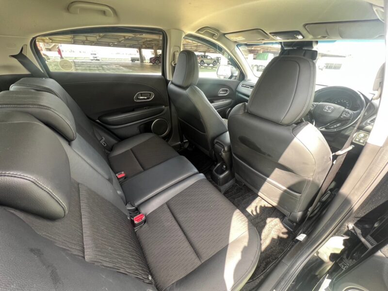 ヴェゼル1.5 ハイブリッド Z ホンダセンシング4WD ★税金完納★車検ロング★スタッドレス★車線変更センサー★ワンオーナー★業界最安画像12