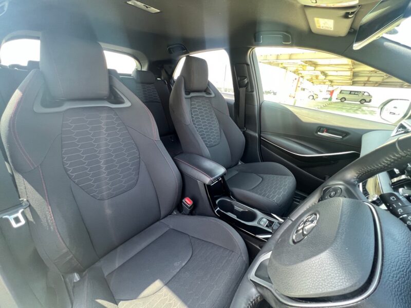 カローラスポーツ ハイブリッドG Z★税金完納★ミラーモニター★ワンオーナー★車線変更センサー★業界最安画像11