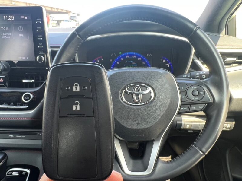 カローラスポーツ ハイブリッドG Z★税金完納★ミラーモニター★ワンオーナー★車線変更センサー★業界最安画像20