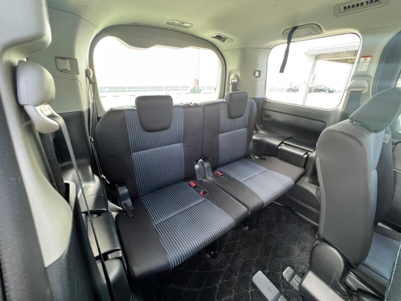 ヴォクシー2.0 ZS★税金完納★後席モニター★両側電動スライド★走行中TV視聴★絶好調★業界最安画像13