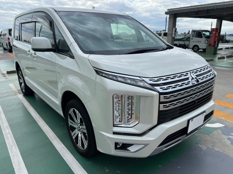 デリカD5 2.2G パワーPKG ディーゼルターボ4WD ★税金完納★360°カメラ★ドラレコ★両側電動スライドドア★極良極美★業界最安画像1