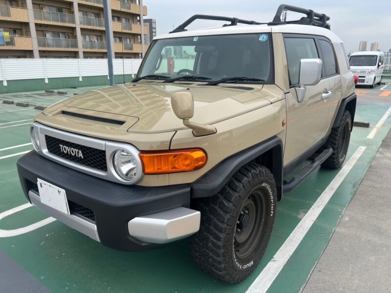 FJクルーザー4.0 4WD★R4税金完納★ルーフキャリア★オフロードタイヤ★極上車★本格SUV★激レア車★業界最安画像0
