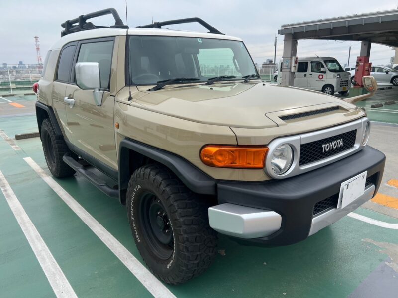 FJクルーザー4.0 4WD★R4税金完納★ルーフキャリア★オフロードタイヤ★極上車★本格SUV★激レア車★業界最安画像1