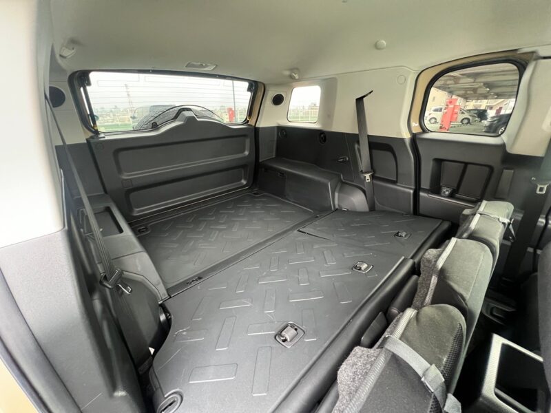 FJクルーザー4.0 4WD★R4税金完納★ルーフキャリア★オフロードタイヤ★極上車★本格SUV★激レア車★業界最安画像17