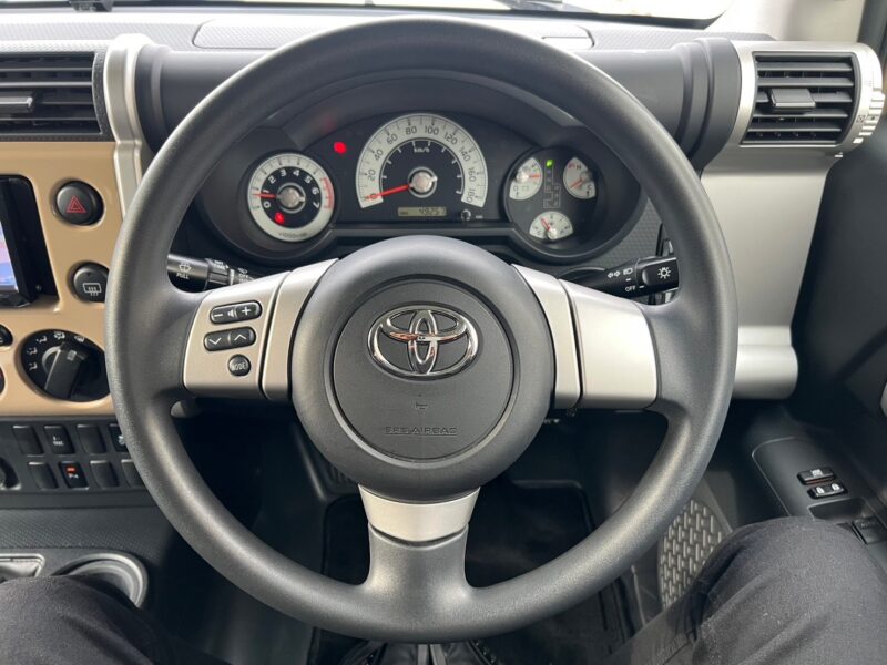 FJクルーザー4.0 4WD★R4税金完納★ルーフキャリア★オフロードタイヤ★極上車★本格SUV★激レア車★業界最安画像19