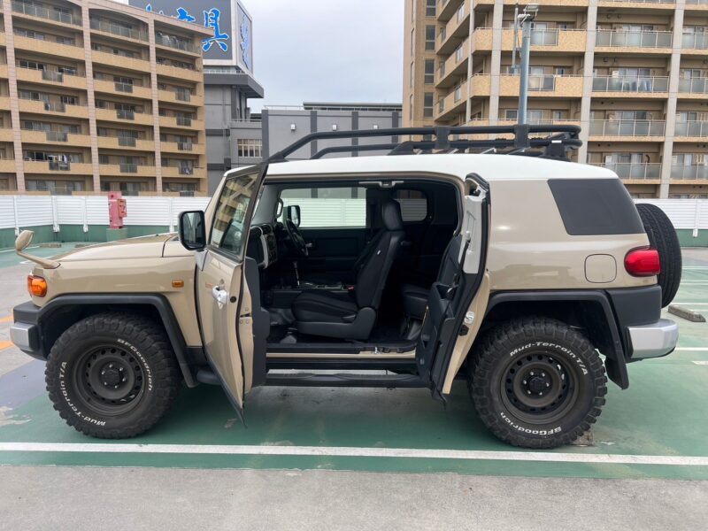 FJクルーザー4.0 4WD★R4税金完納★ルーフキャリア★オフロードタイヤ★極上車★本格SUV★激レア車★業界最安画像23