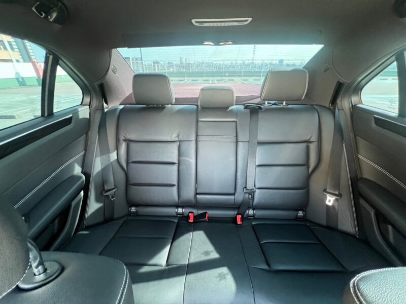 E220 ブルーテック アバンギャルド★R4税金完納★極良極美★革シート★ディーゼル★360°カメラ★業界最安画像13