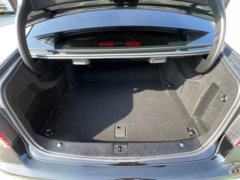 E220 ブルーテック アバンギャルド★R4税金完納★極良極美★革シート★ディーゼル★360°カメラ★業界最安画像15