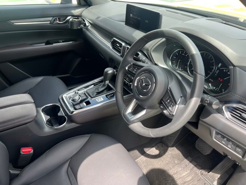 CX-8 25S Lパッケージ★新車同様★R4税金完納★走行0.3万k★360°カメラ★7人乗り★BOSEサウンドシステム★10.5型ディスプレイ★業界最安画像8