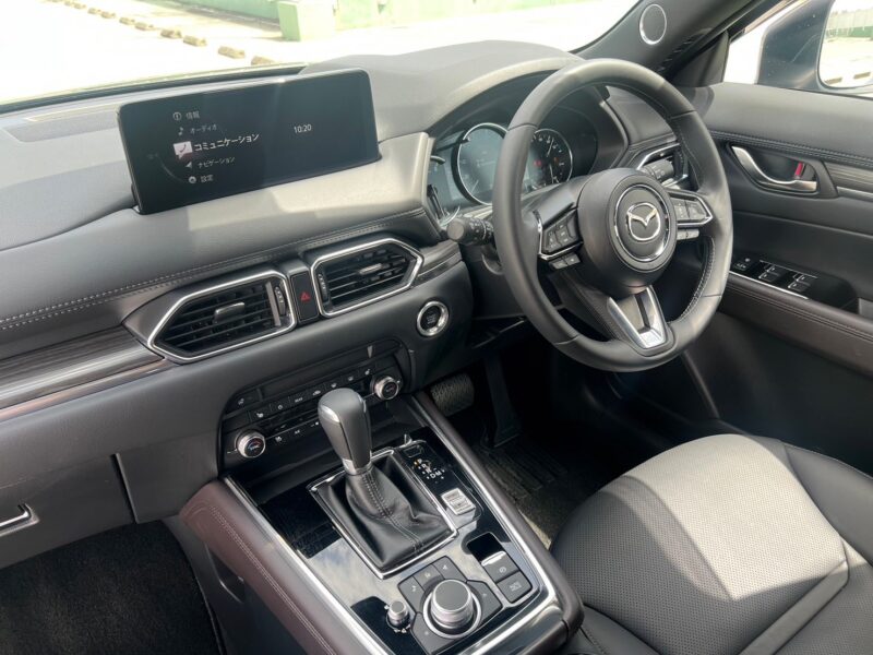 CX-8 25S Lパッケージ★新車同様★R4税金完納★走行0.3万k★360°カメラ★7人乗り★BOSEサウンドシステム★10.5型ディスプレイ★業界最安画像9