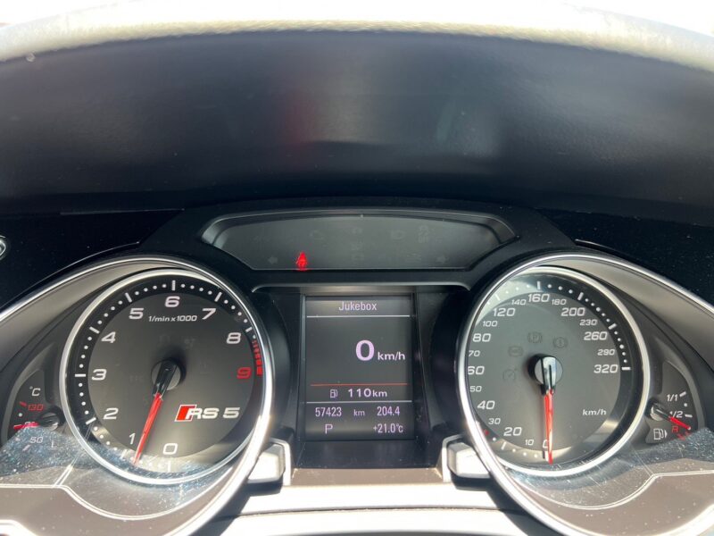 アウディ RS5 4.2 4WD★R4税金完納★ホワイトレザー★8気筒450馬力★ブラインドスポットモニター★極良極美★業界最安画像18