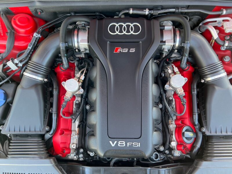 アウディ RS5 4.2 4WD★R4税金完納★ホワイトレザー★8気筒450馬力★ブラインドスポットモニター★極良極美★業界最安画像24