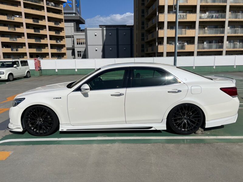クラウンアスリート 2.5 ハイブリッド S★R4税金完納★激シブ★BLITZ車高調★シュタイナー20インチホイル★ROWENフルエアロ★カスタム総額100万Over★業界最安画像3