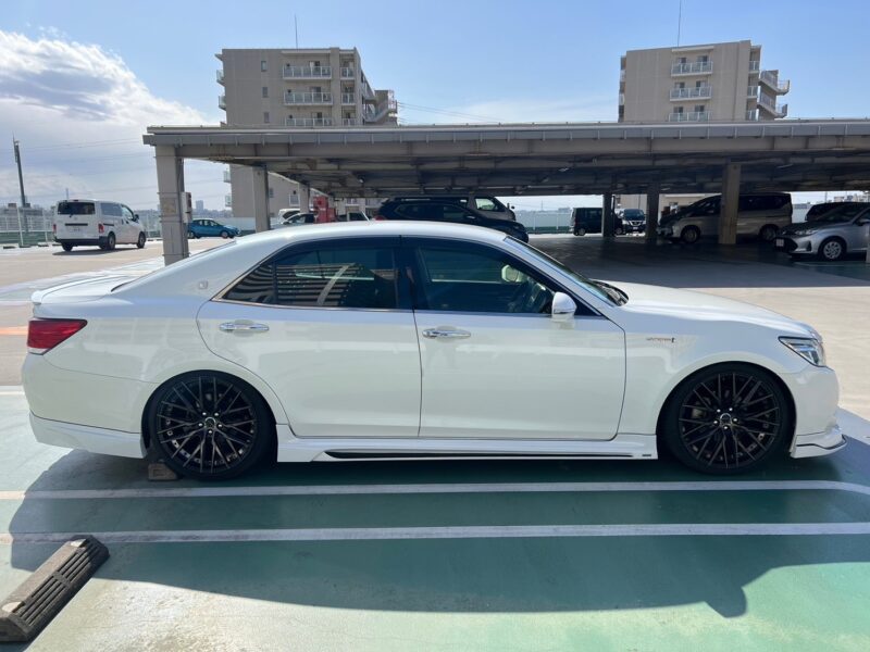 クラウンアスリート 2.5 ハイブリッド S★R4税金完納★激シブ★BLITZ車高調★シュタイナー20インチホイル★ROWENフルエアロ★カスタム総額100万Over★業界最安画像4